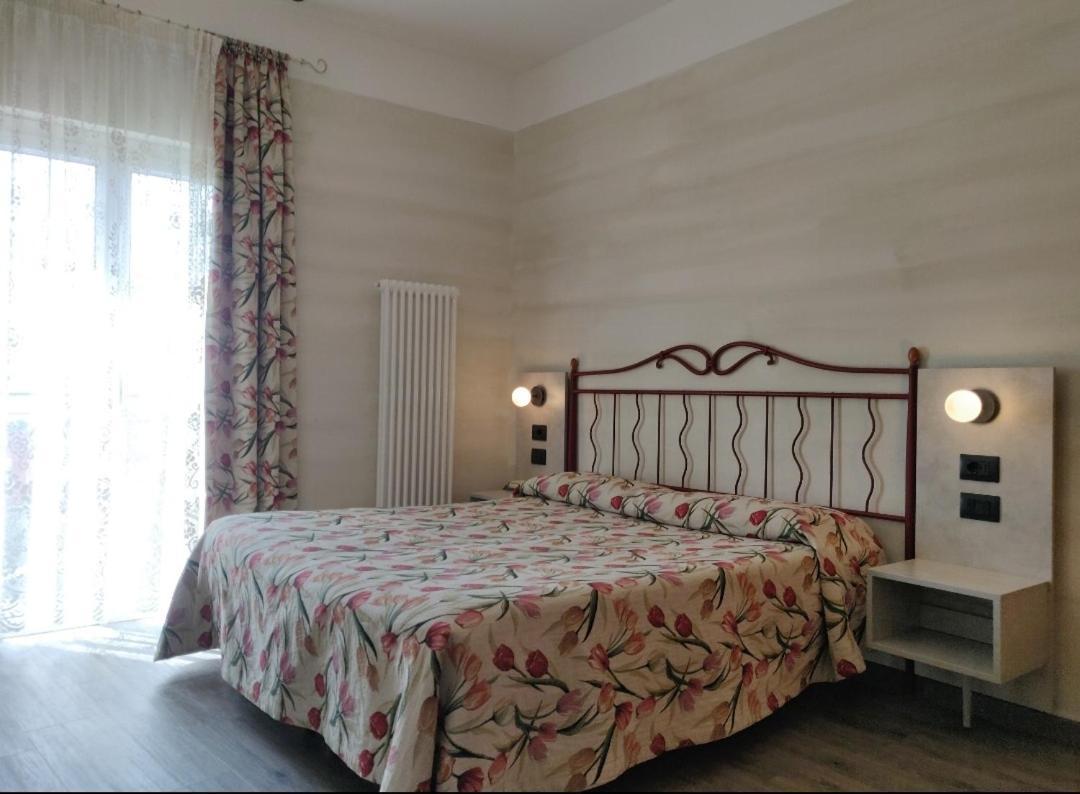 Hotel Castello S. Antonio Lazise Ngoại thất bức ảnh